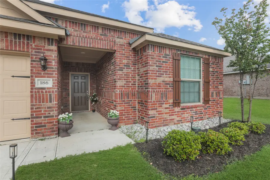 186 Aster Drive, Sanger, TX 76266 - #2