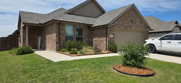 3017 Cliffview Drive, Sanger, TX 76266