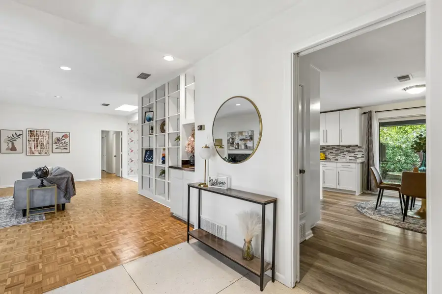 24 Legend Road, Benbrook, TX 76132 - #3