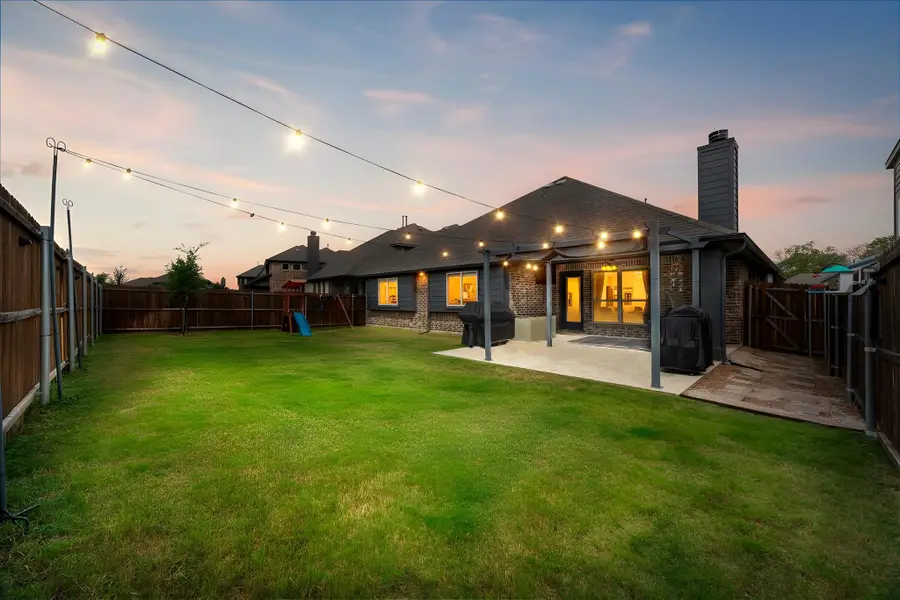 462 W Autumn Hill Bluff, Lavon, TX 75166 - #2