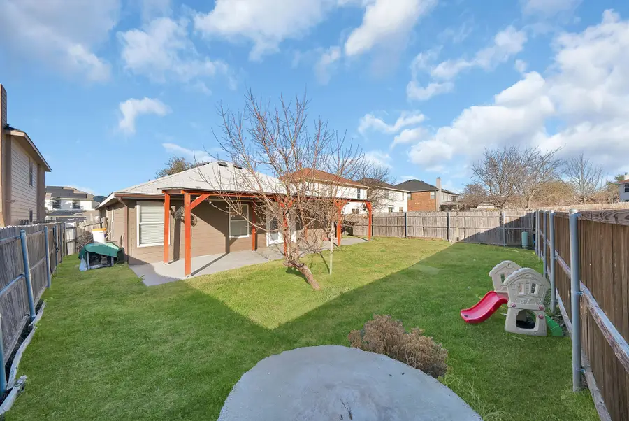 317 Dakota Ridge Drive, Fort Worth, TX 76134 - #3