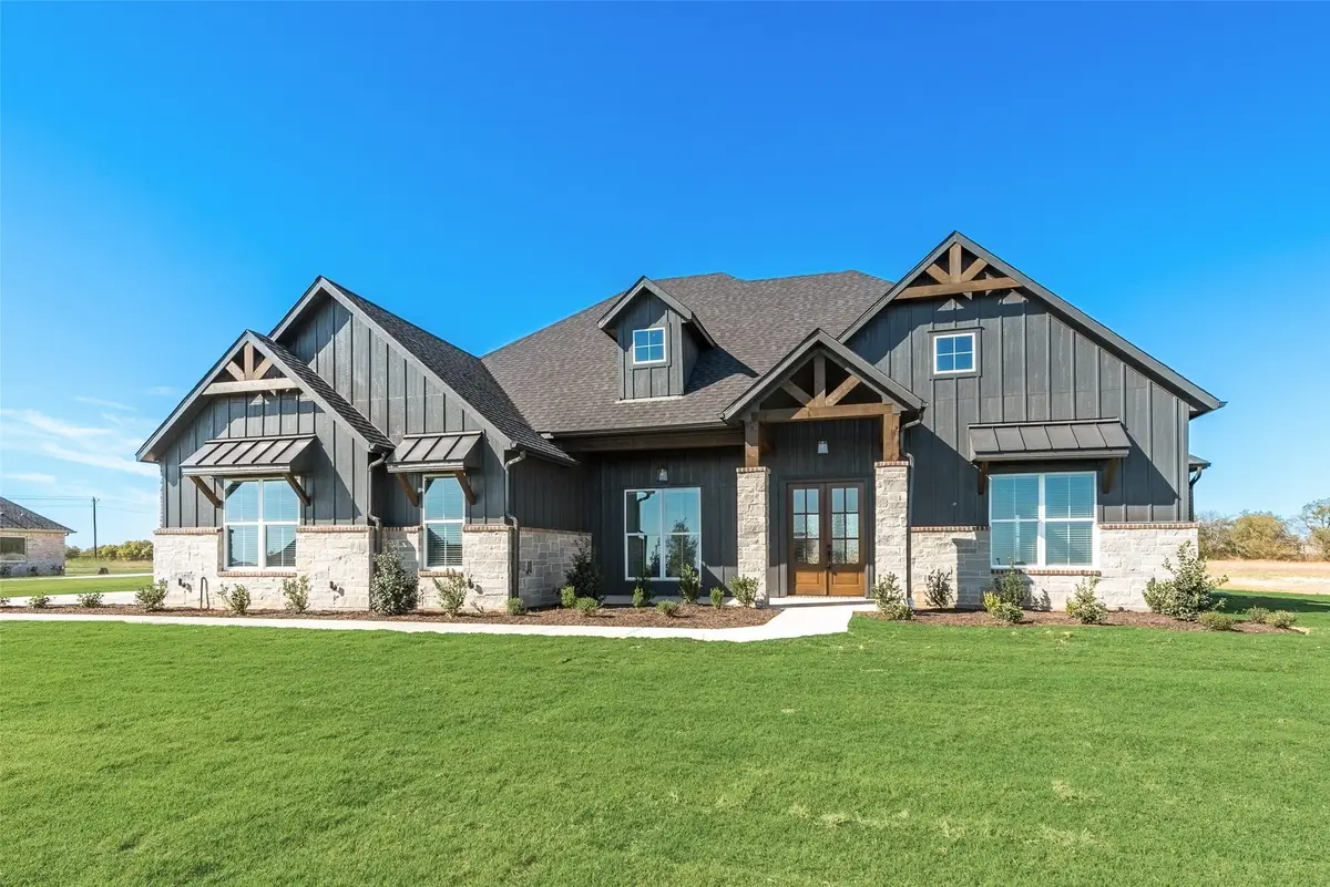 153 Dove Landing, Valley View, TX 76272 - #1