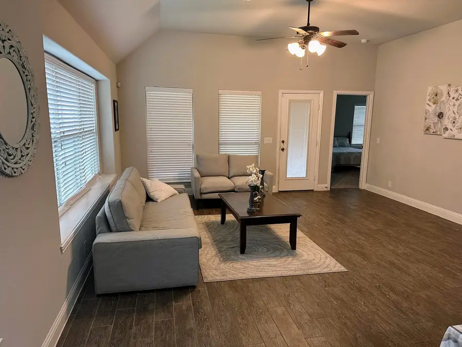 4614 Amesbury Lane, Sherman, TX 75092 - #2