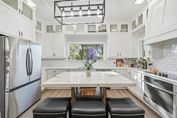 438 Johnson Lane, Ovilla, TX 75154