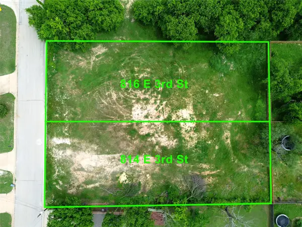 816 E 3rd Street, Weatherford, TX 76086
