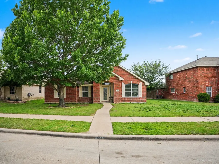 236 Copeland Drive, Cedar Hill, TX 75104 - #2