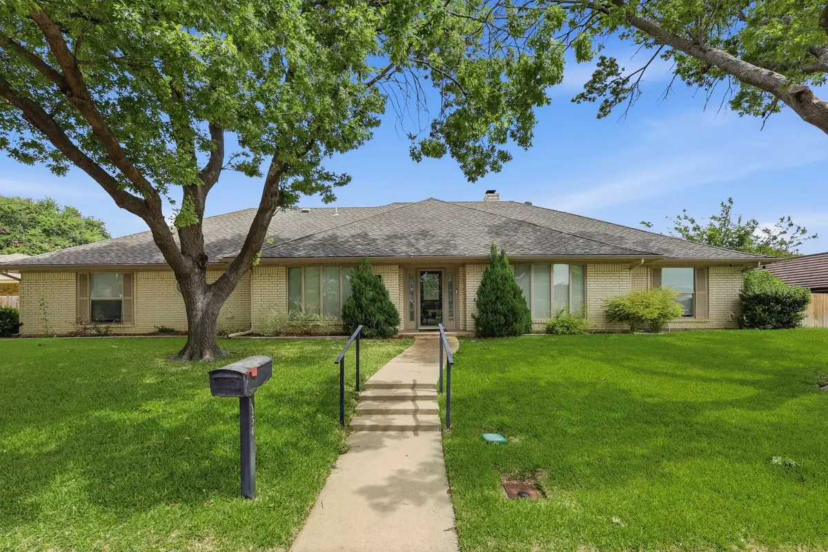 4500 French Lake Drive, Fort Worth, TX 76133 - #1