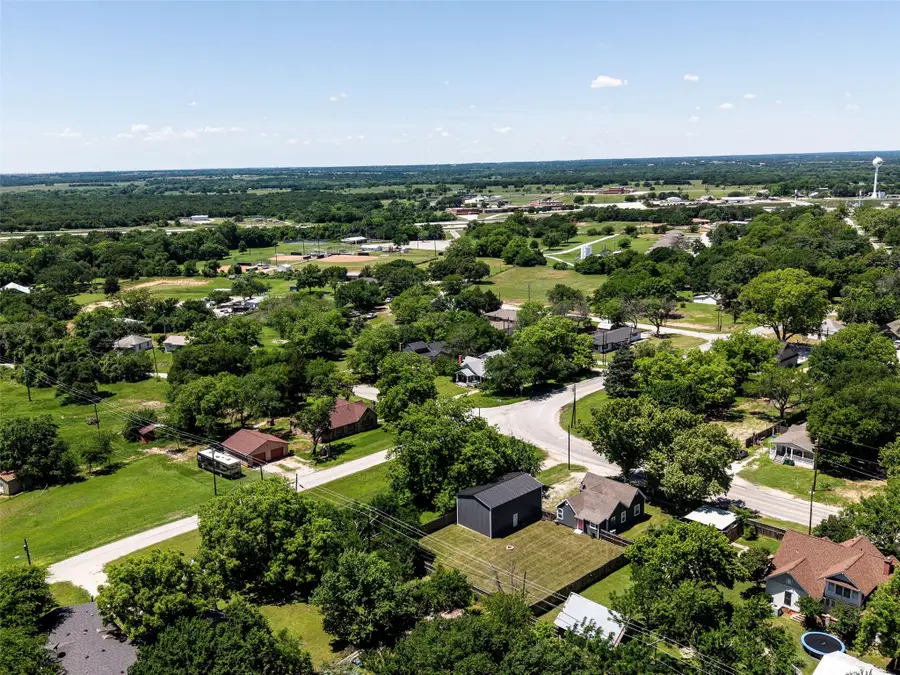 207 S Wickham Street, Alvord, TX 76225 - #3