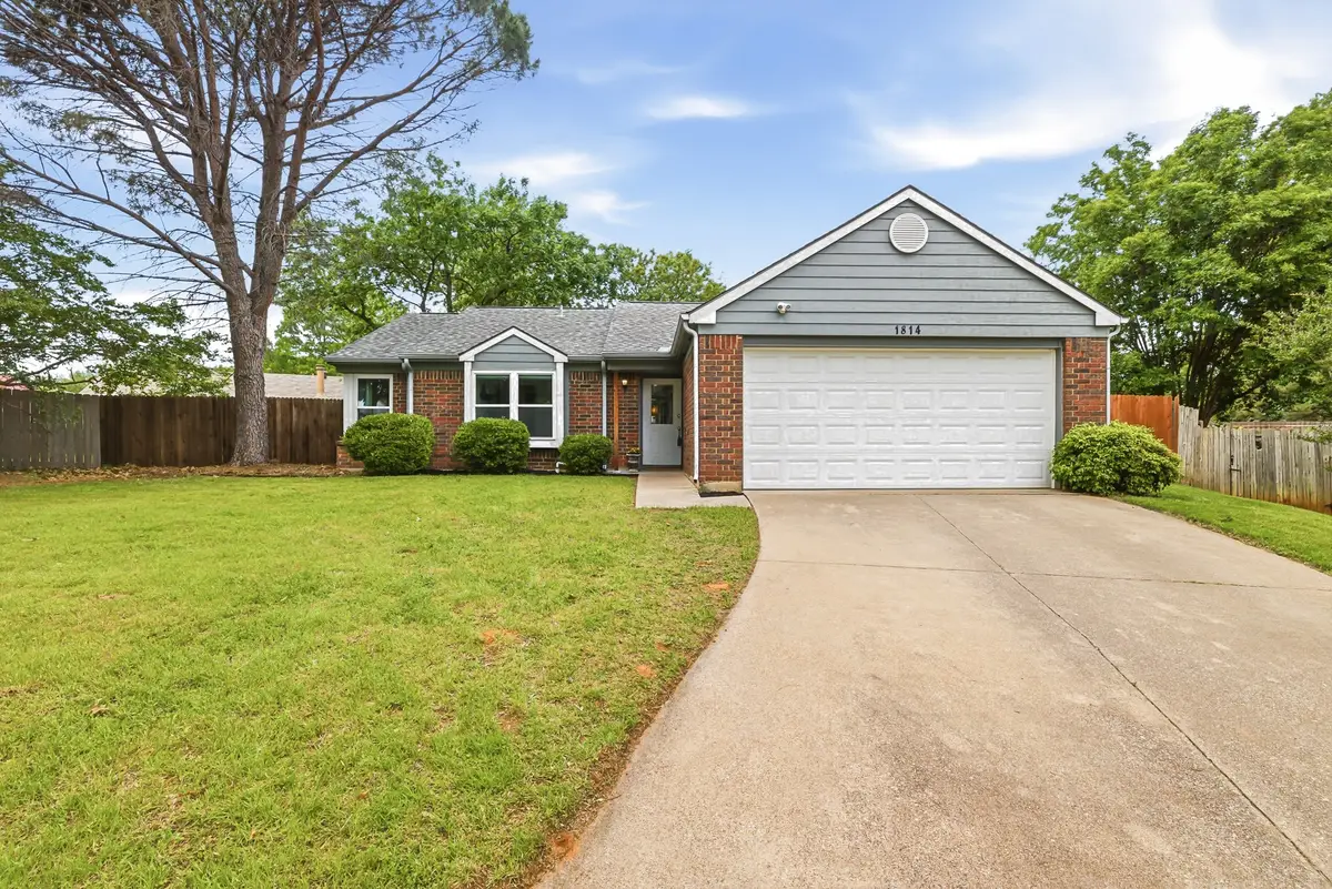 1814 Leafwood Court, Grapevine, TX 76051 - #1