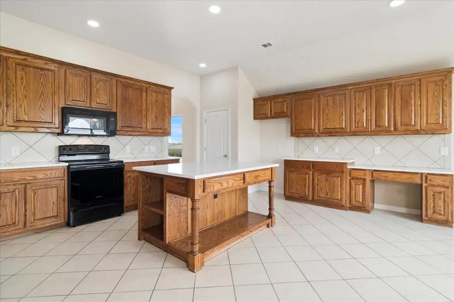 11000 Owl Creek Drive, Fort Worth, TX 79179 - #3