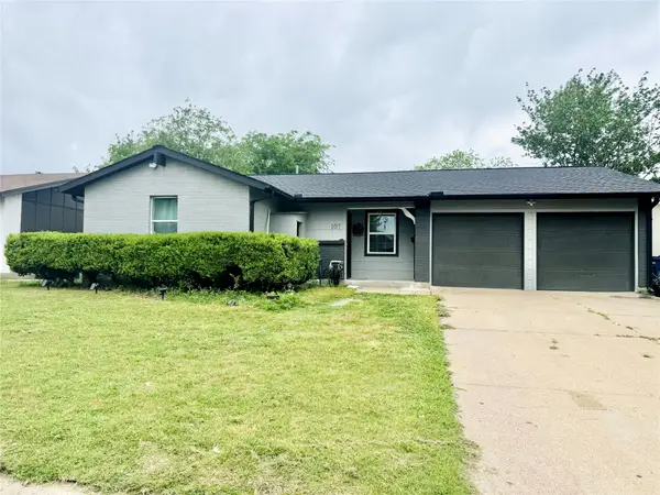 107 N Forest Crest Drive, Garland, TX 75042