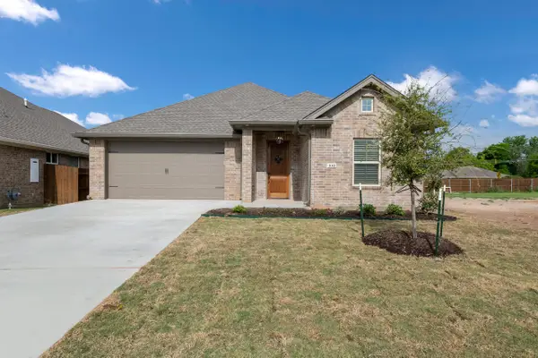336 Camellia Drive, Hewitt, TX 76643
