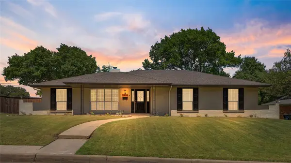 1924 Dakar Road E, Fort Worth, TX 76116