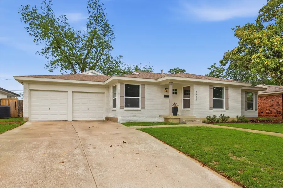 6705 Park Place Drive, Richland Hills, TX 76118 - #2