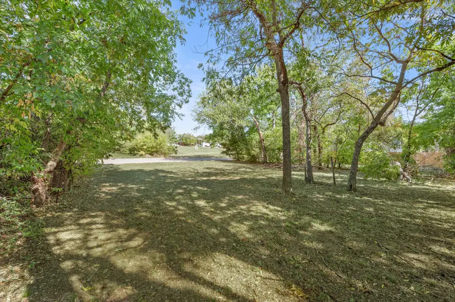 962 E Oleander Street, Fort Worth, TX 76104 - #2