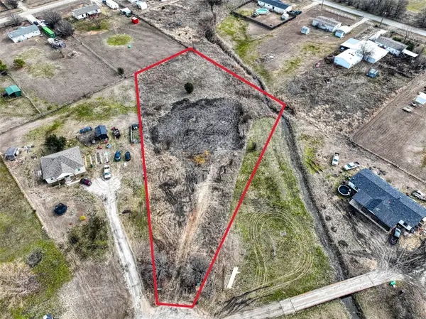 3099 Shanda Court, Kaufman, TX 75142