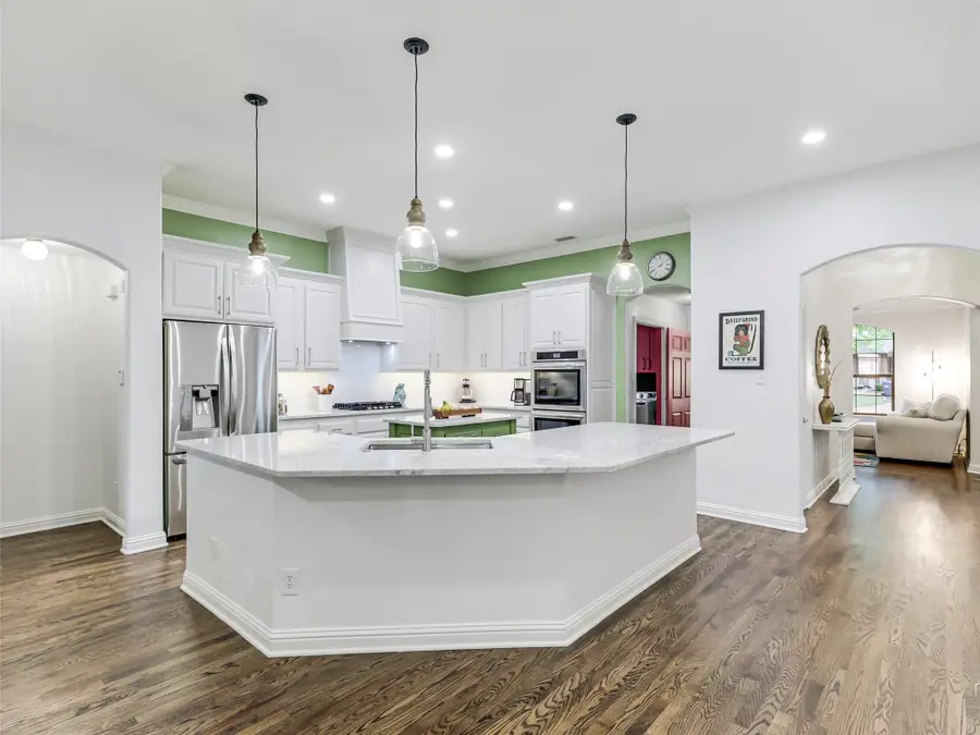 7401 Cobblestone Court, McKinney, TX 75072 - #2