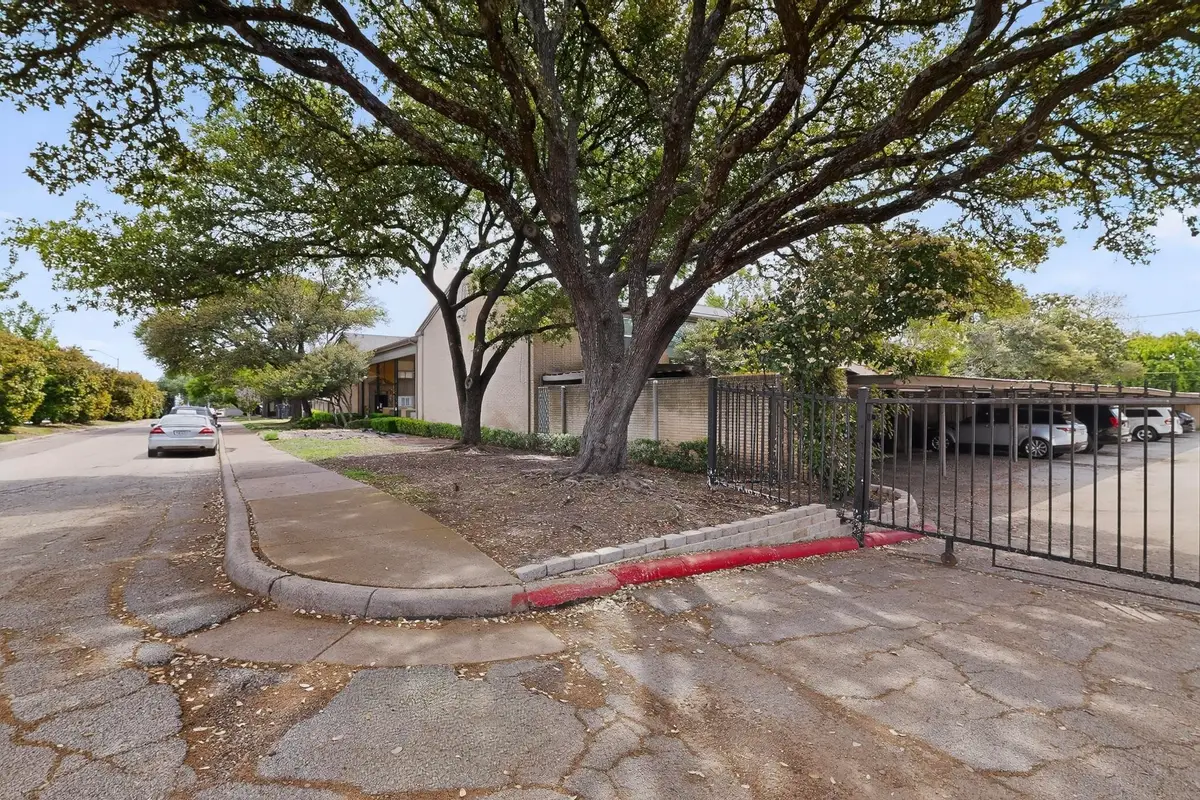7506 W Northwest Highway #8, Dallas, TX 75225 - #1