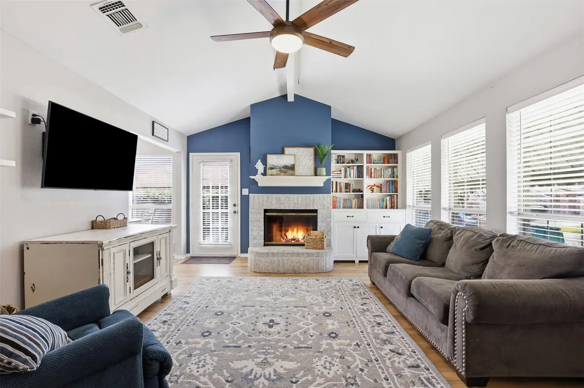 10232 Sunset View Drive, Fort Worth, TX 76108 - #1