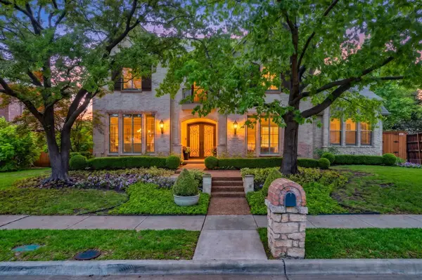 4028 Oakmeadow Drive, Plano, TX 75093