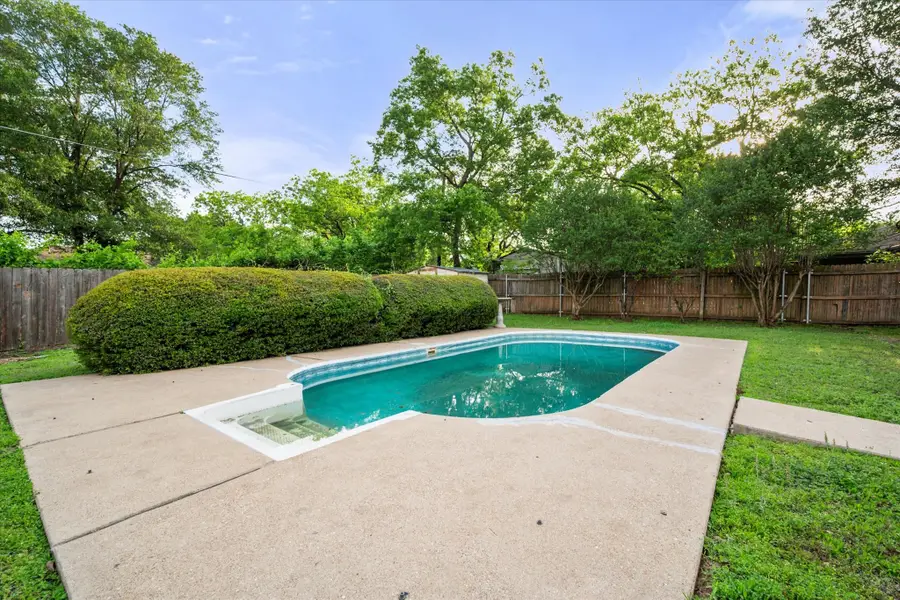 200 W Garrity Street, Corsicana, TX 75110 - #3