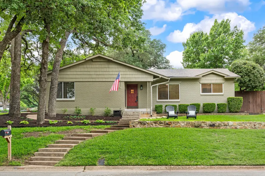 421 Crosstimber Drive, Hurst, TX 76053 - #3