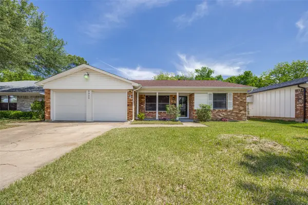 2325 N Ricketts Street, Sherman, TX 75092