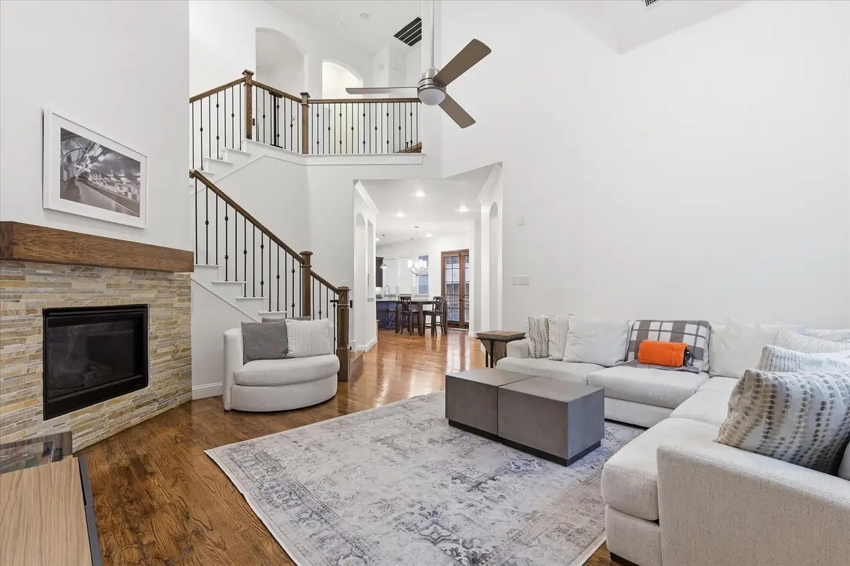 2511 Charlie Bird Parkway, Farmers Branch, TX 75234 - #1