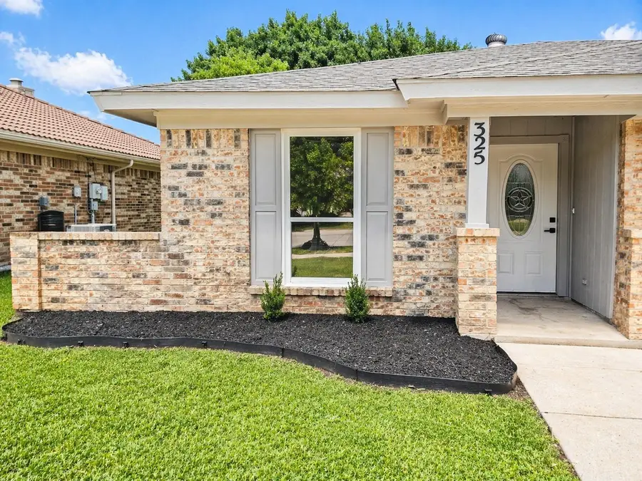 325 Juniper Drive, Arlington, TX 76018 - #2