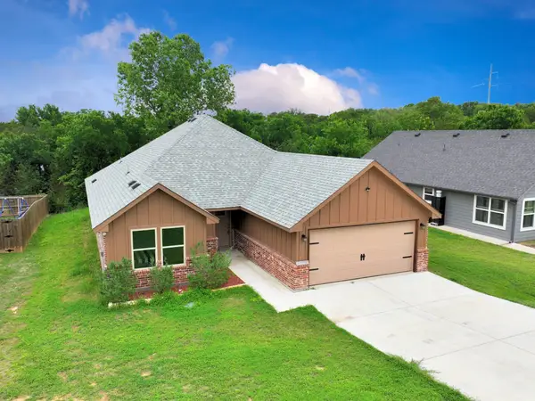 2615 San Gabriel Drive, Granbury, TX 76048