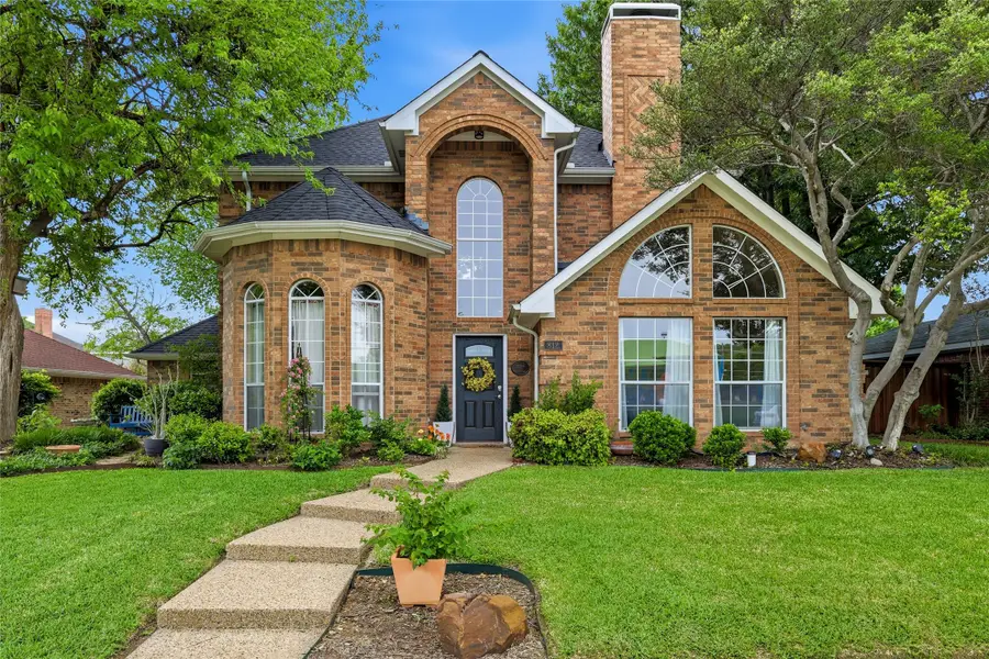 812 Sylvan Creek Drive, Lewisville, TX 75067 - #2