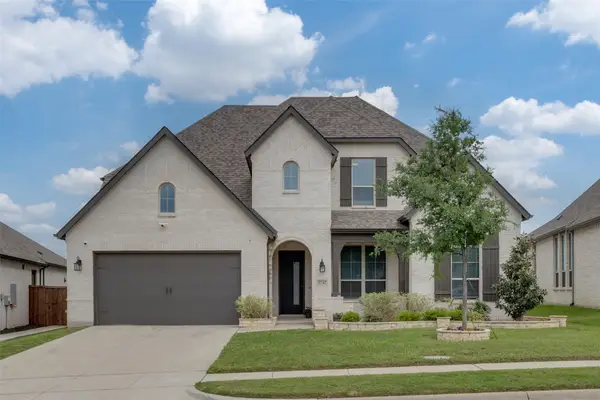 2717 Oak Blossom Drive, McKinney, TX 75071