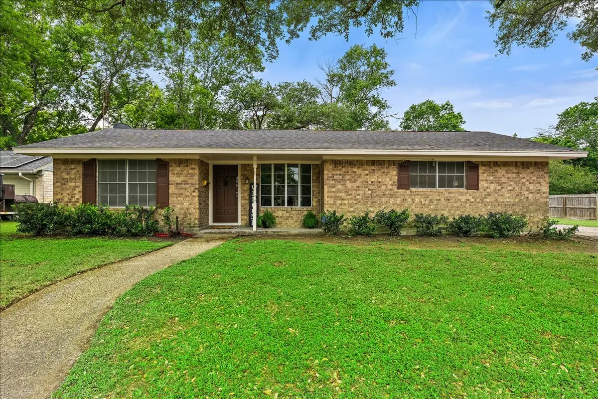 406 N 37th Street, Corsicana, TX 75110 - #1