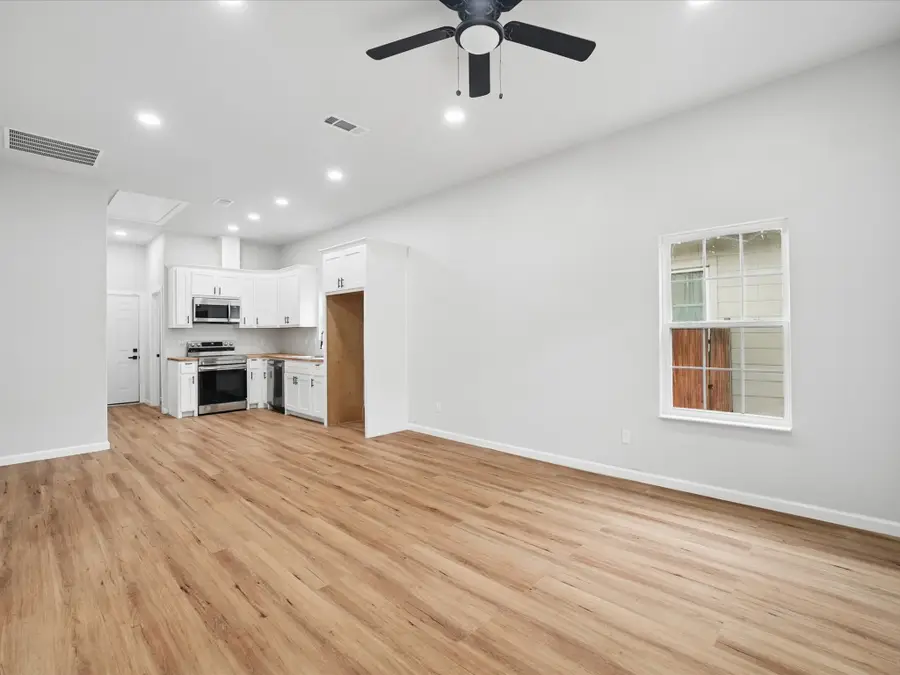 1220 E Pulaski Street, Fort Worth, TX 76104 - #3