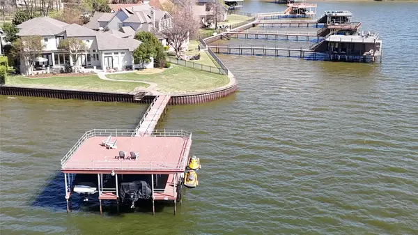 238 E Saint Andrews Drive, Mabank, TX 75147