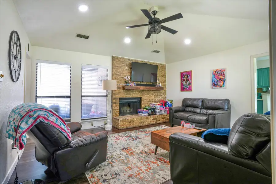 6320 Leasa Court, Sachse, TX 75048 - #2