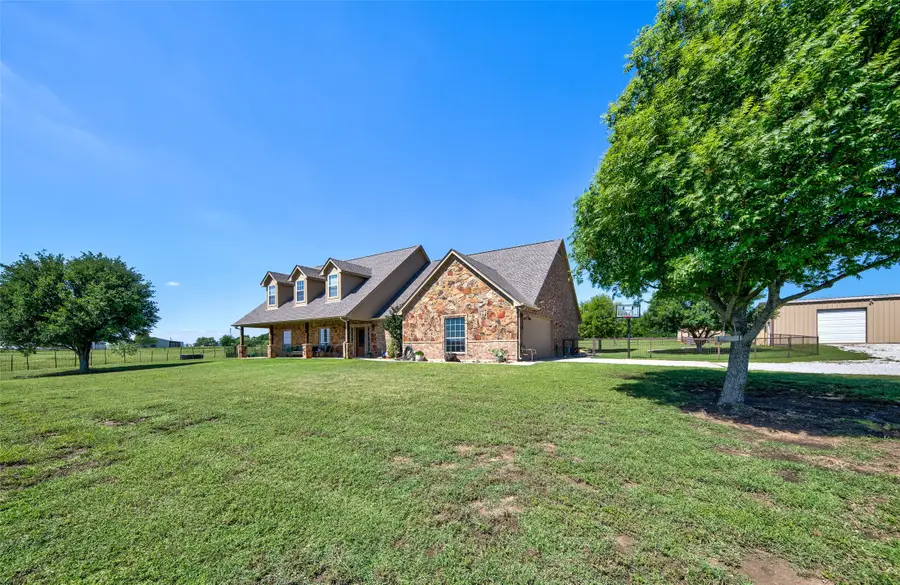 724 Zion, Rhome, TX 76078 - #2