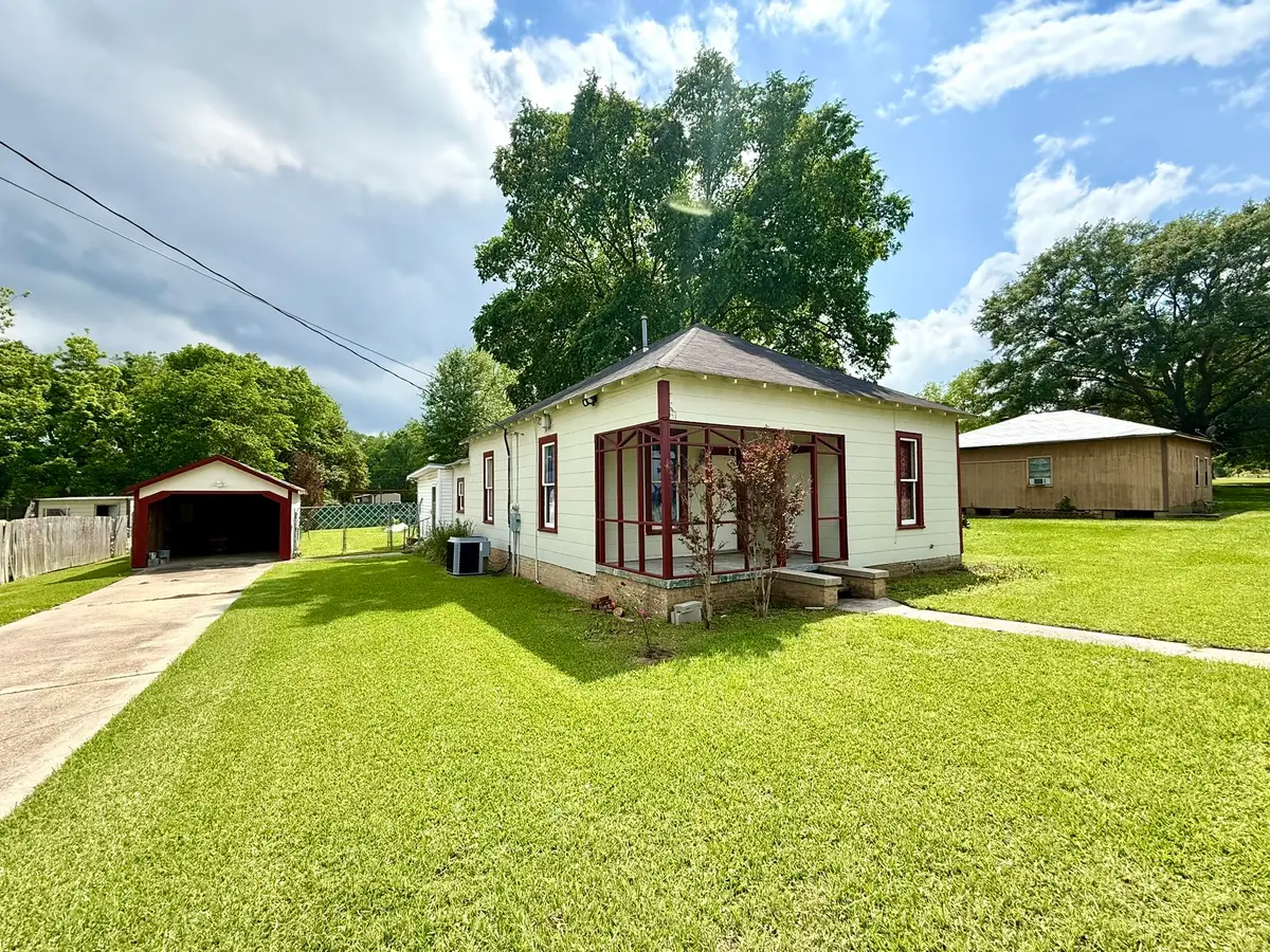 205 Lake Street, Mooringsport, LA 71060 - #1