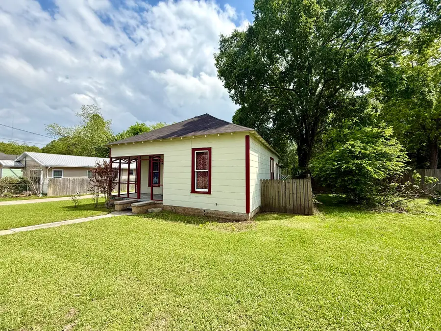 205 Lake Street, Mooringsport, LA 71060 - #3