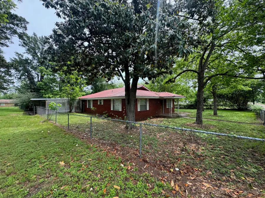 621 French Street, Trinidad, TX 75163 - #3