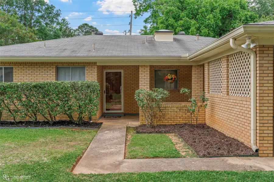 305 Oriole Lane, Shreveport, LA 71105 - #2