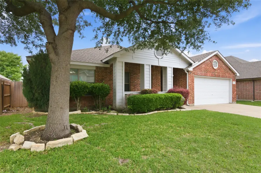 820 Forest Heights Drive, Fort Worth, TX 76036 - #2