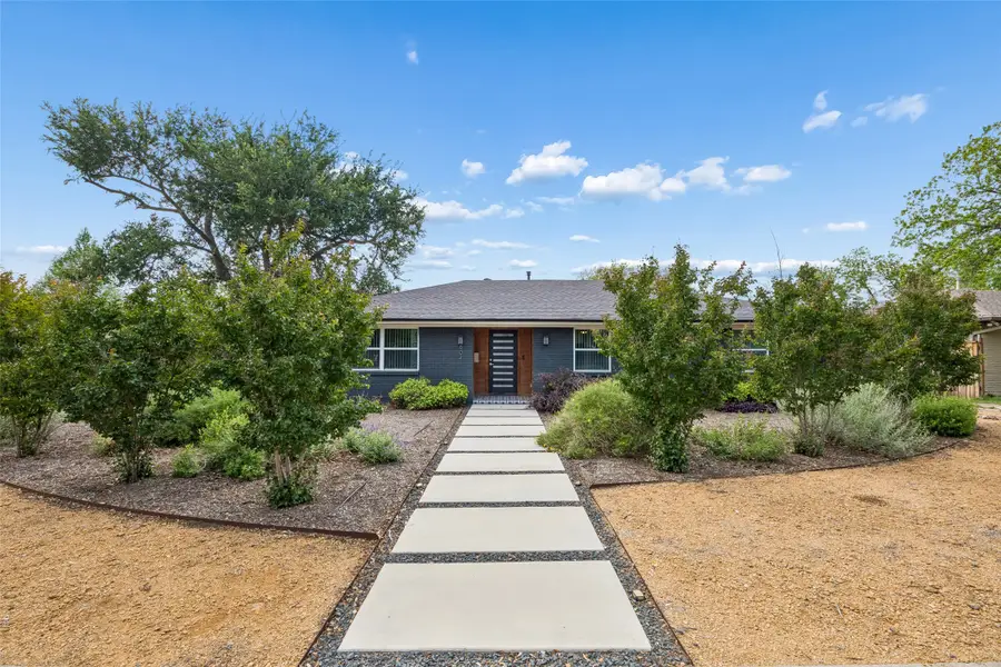 804 S Weatherred Drive, Richardson, TX 75080 - #2