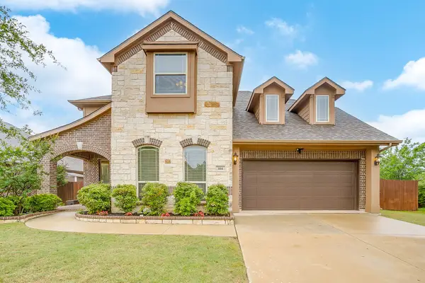 404 Ben Street, Crowley, TX 76036