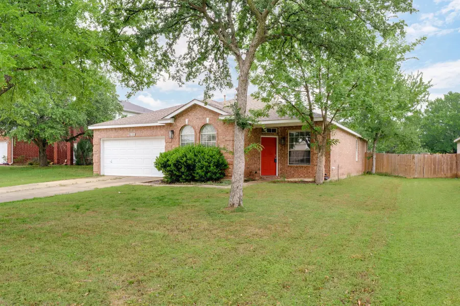 1305 Marble Cove Lane, Denton, TX 76210 - #2