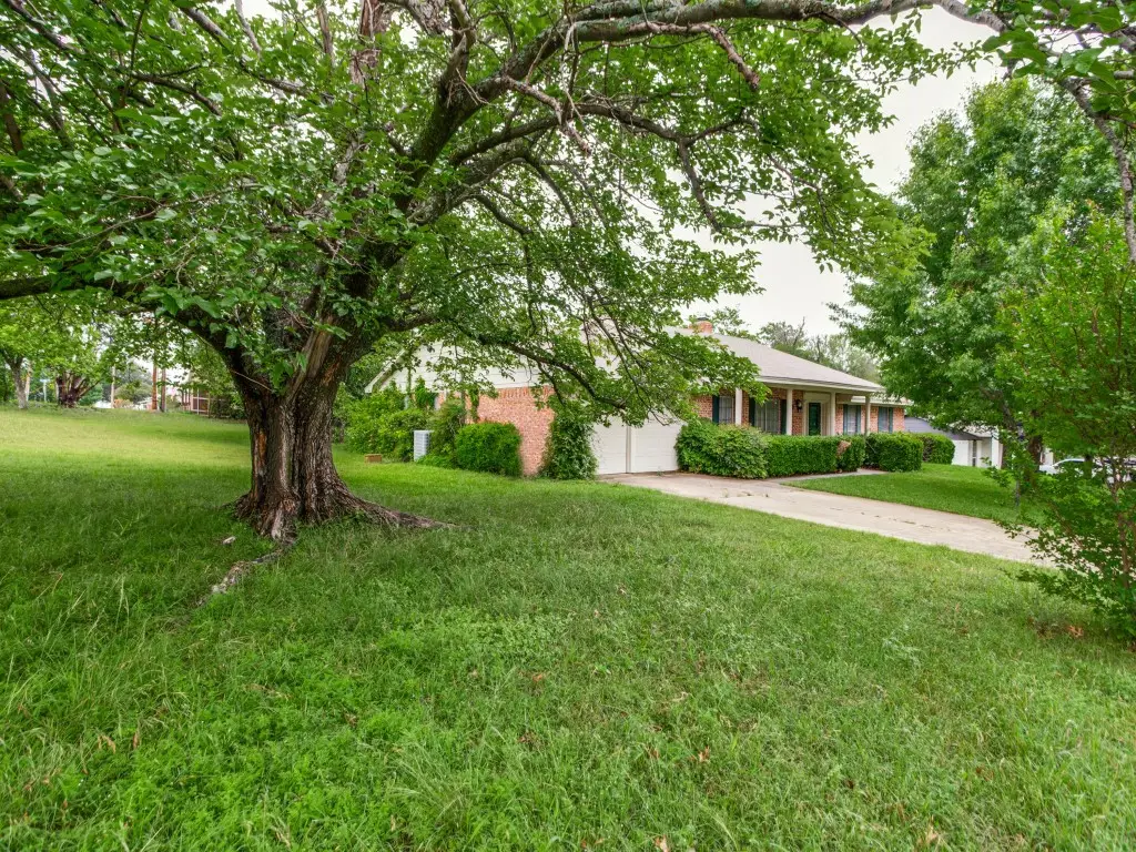 501 Stevens Drive, Benbrook, TX 76126 - #1