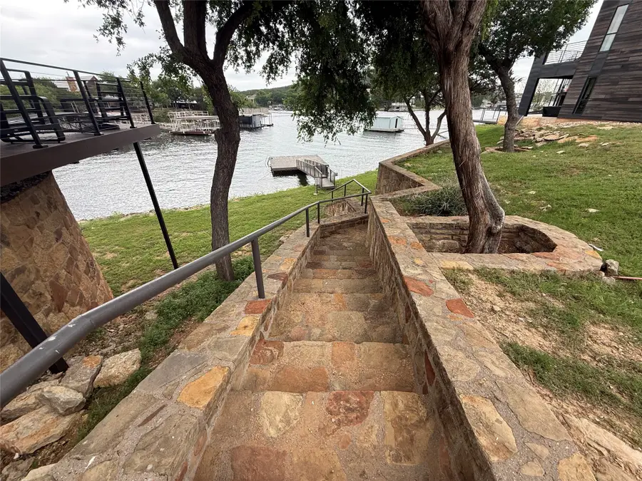 11 Breakwater Bend, Graford, TX 76449 - #3