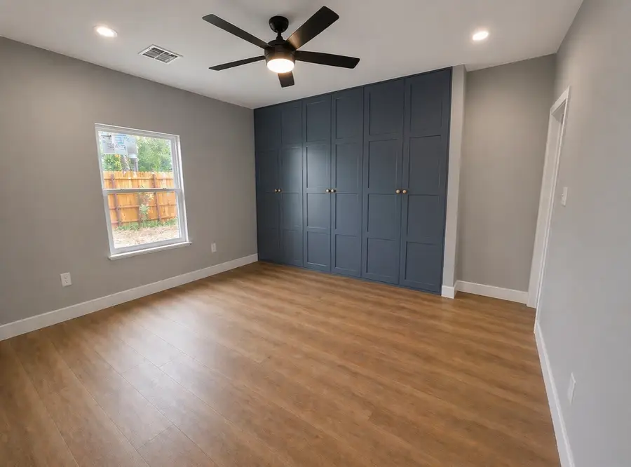 114 S Ellis Street, Lancaster, TX 75146 - #2