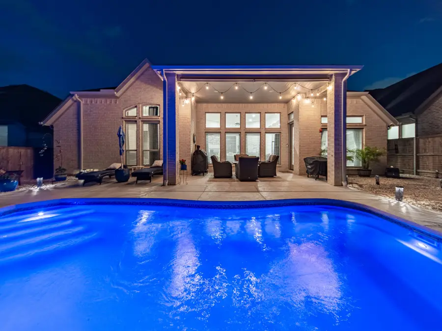 3917 Redbud Drive, Aubrey, TX 76227 - #2