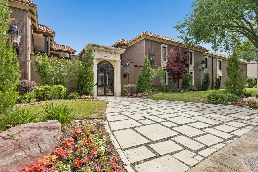 5916 Sandhurst Lane #233, Dallas, TX 75206 - #3